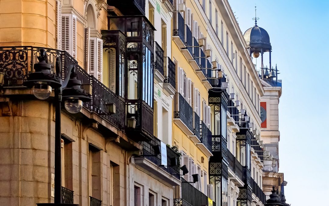 Wat zijn de voordelen van het kopen van een vakantiehuis in Spanje?
